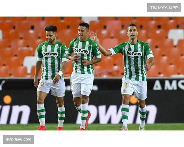 贝蒂斯与塞尔塔上演进球大战 双方防守漏洞频频出现 贝蒂斯与塞尔塔上演进球大战 双方防守漏洞频频出现